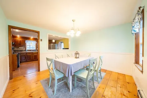 6 Hubbard Hill Road Derry NH 03038