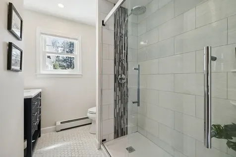 1 Appledore Avenue Exeter NH 03833