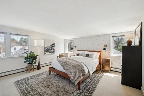 1 Appledore Avenue Exeter NH 03833