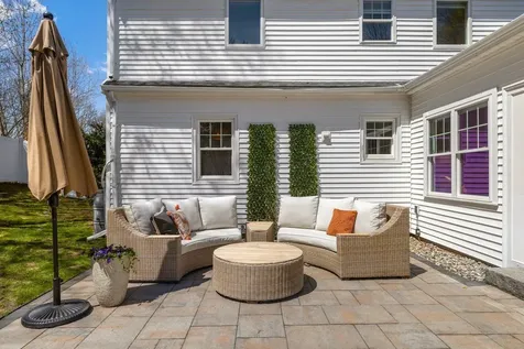 1 Appledore Avenue Exeter NH 03833
