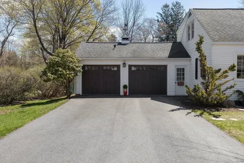 1 Appledore Avenue Exeter NH 03833