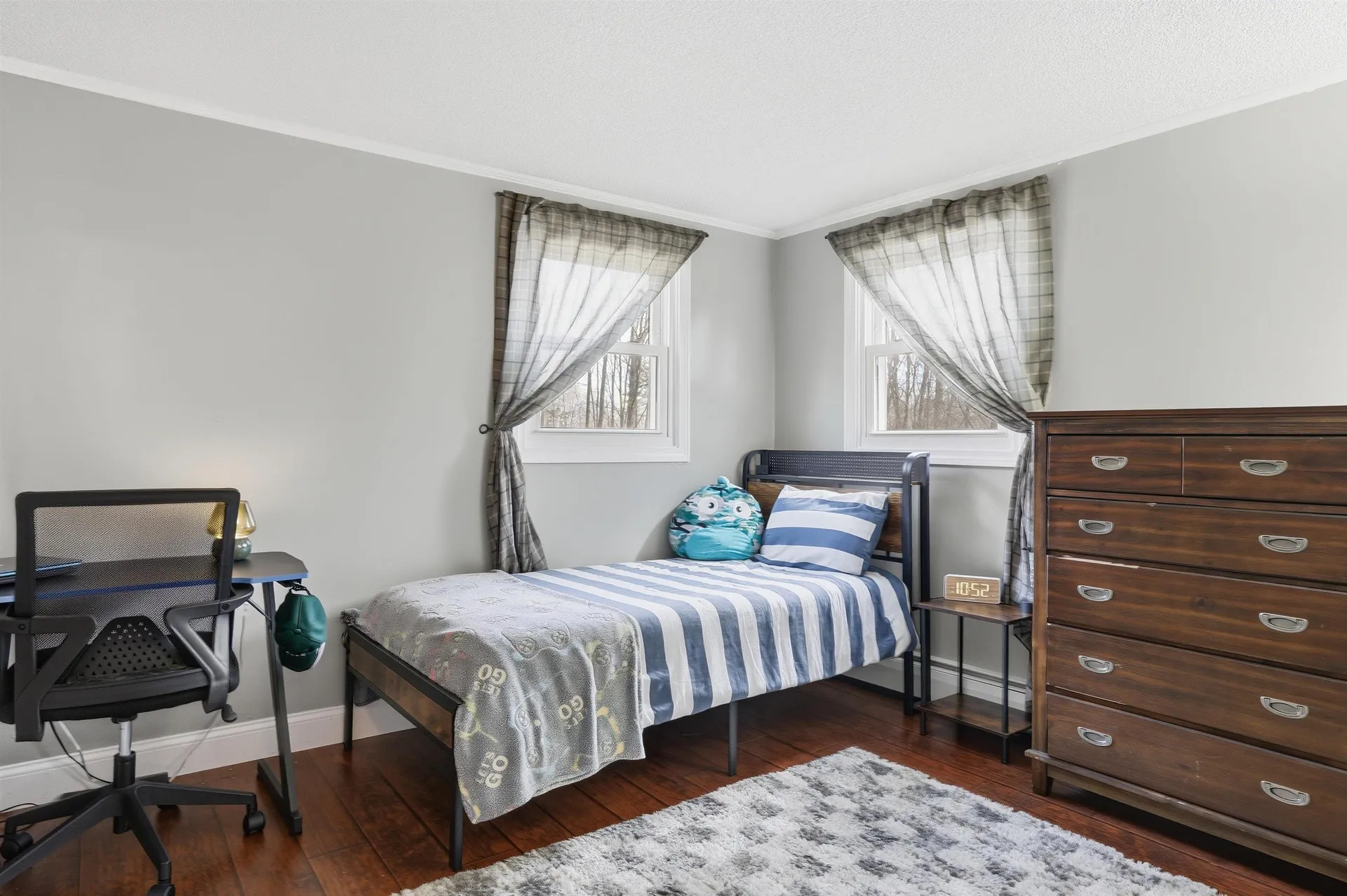 9 Tuttle Road Bedford NH 03110