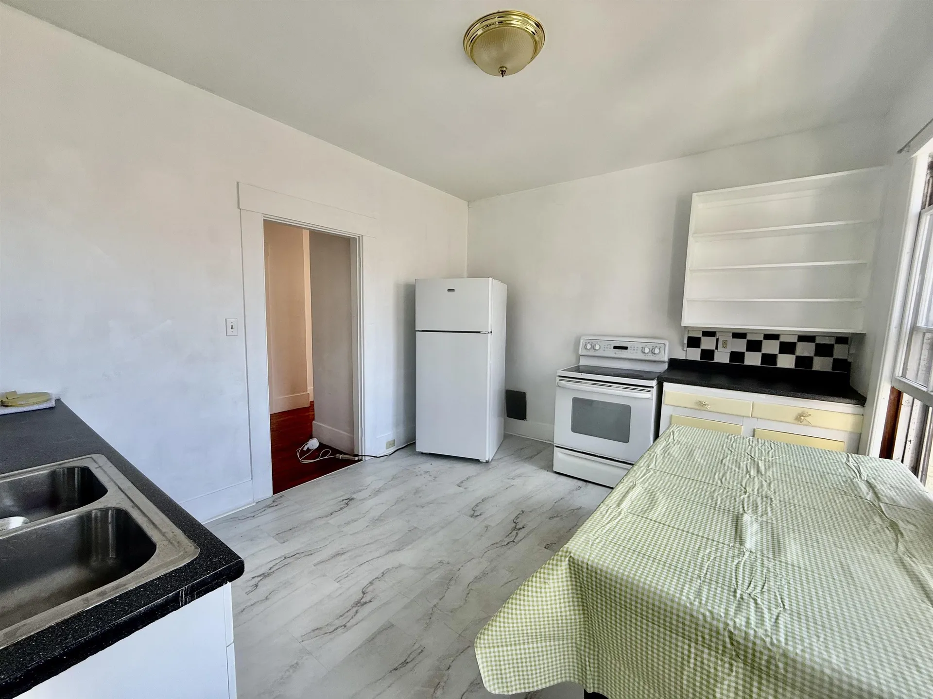 30 Sargents Avenue Nashua NH 03064