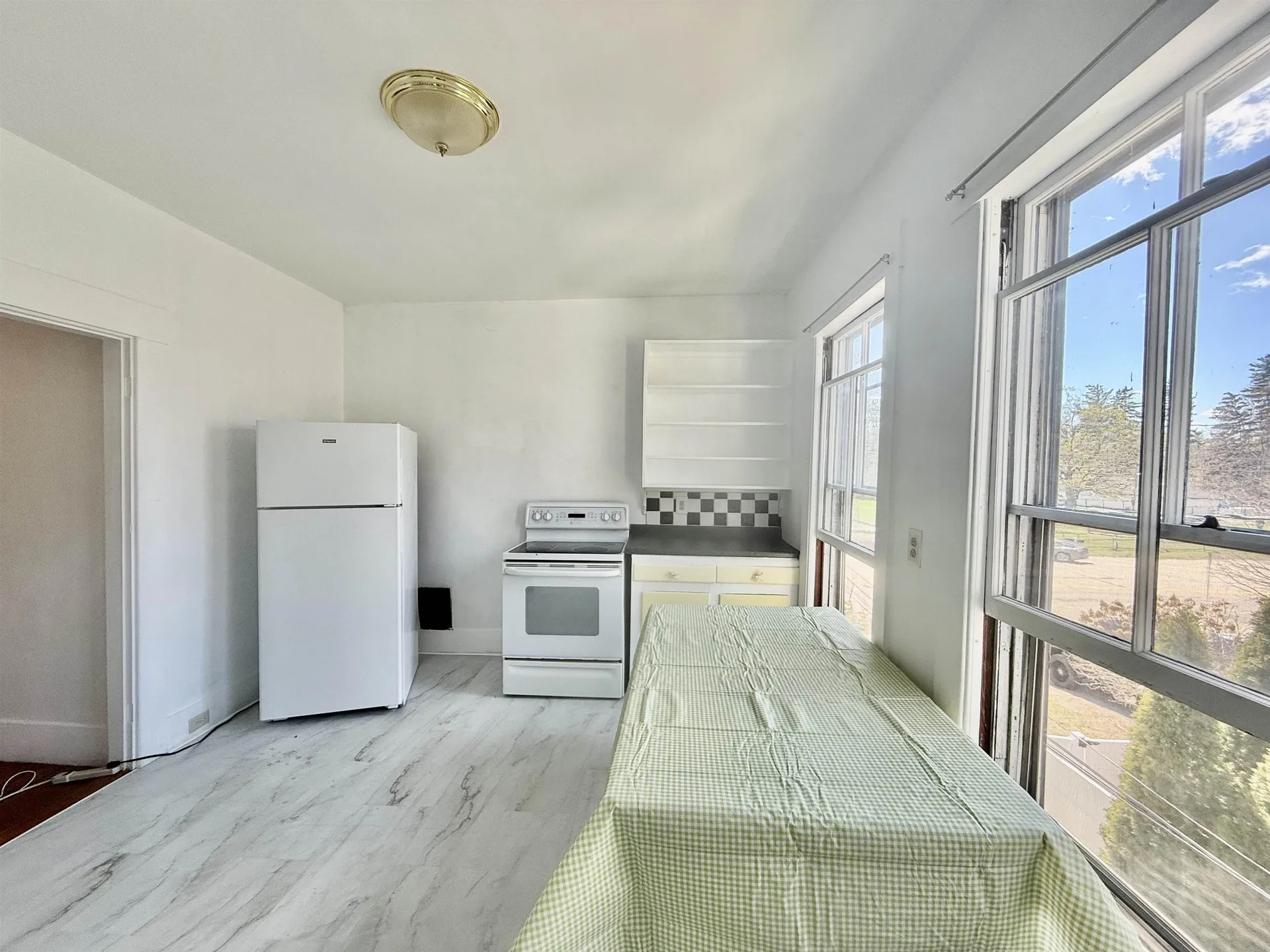 30 Sargents Avenue Nashua NH 03064