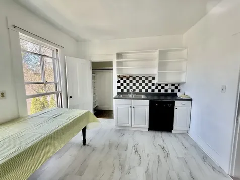 30 Sargents Avenue Nashua NH 03064