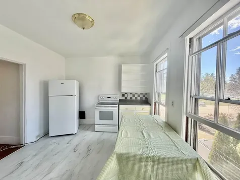 30 Sargents Avenue Nashua NH 03064