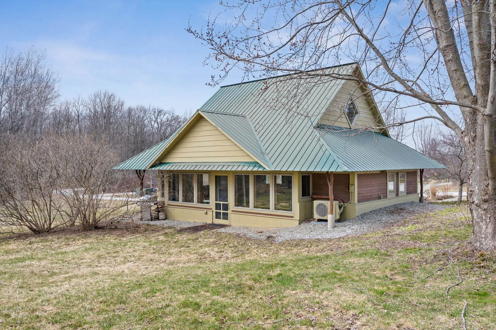 543 Ten Stones Circle Charlotte VT 05445