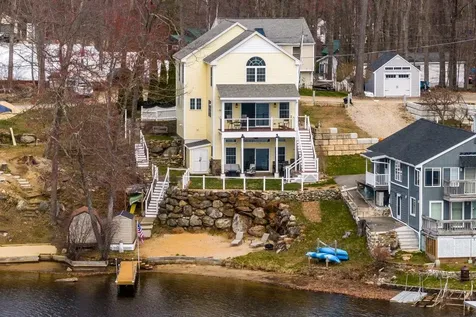 28 Lake Road Epsom NH 03234
