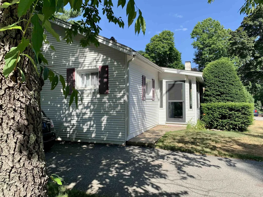 67 Cable Road Rye NH 03870