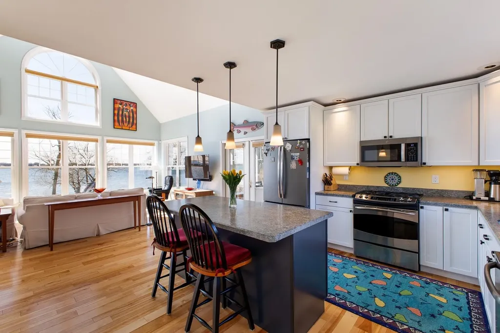 1600 West Shore Road Isle La Motte VT 05463