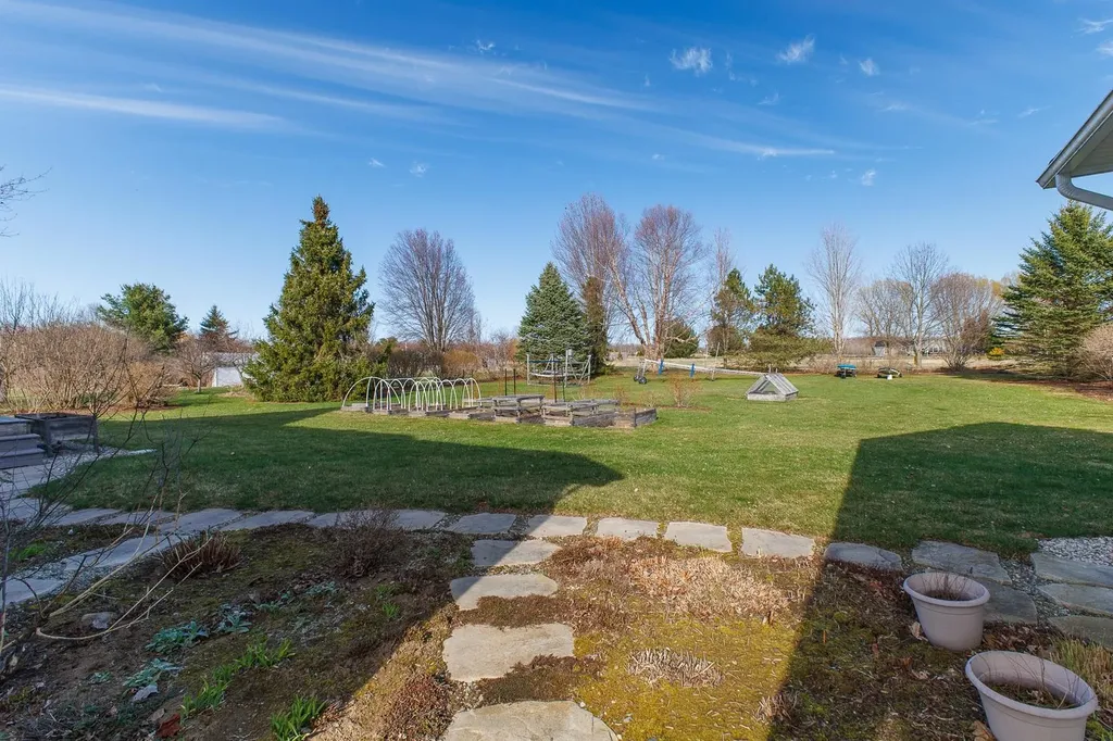 1600 West Shore Road Isle La Motte VT 05463