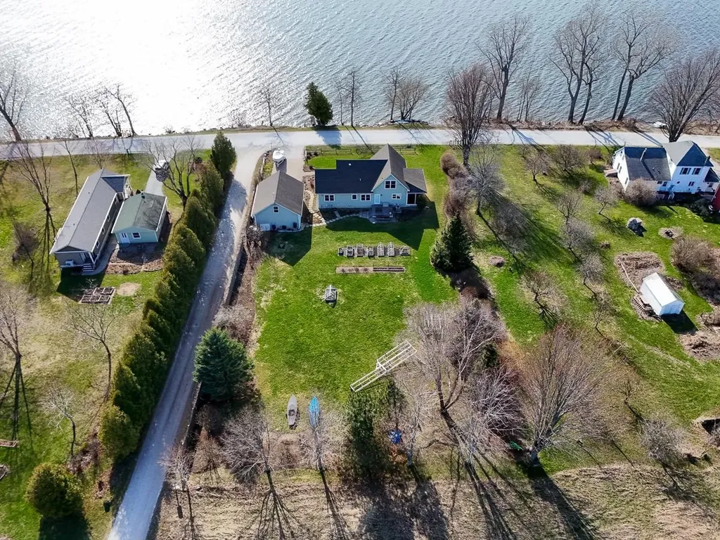 1600 West Shore Road Isle La Motte VT 05463