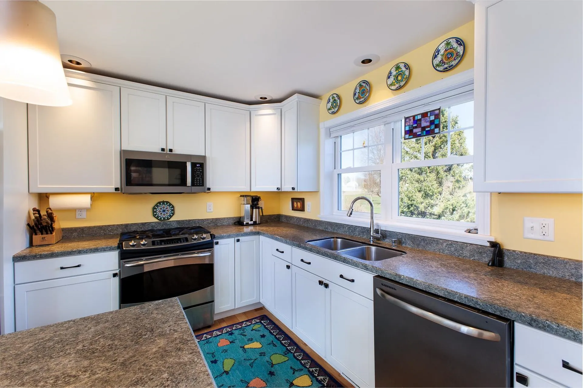 1600 West Shore Road Isle La Motte VT 05463