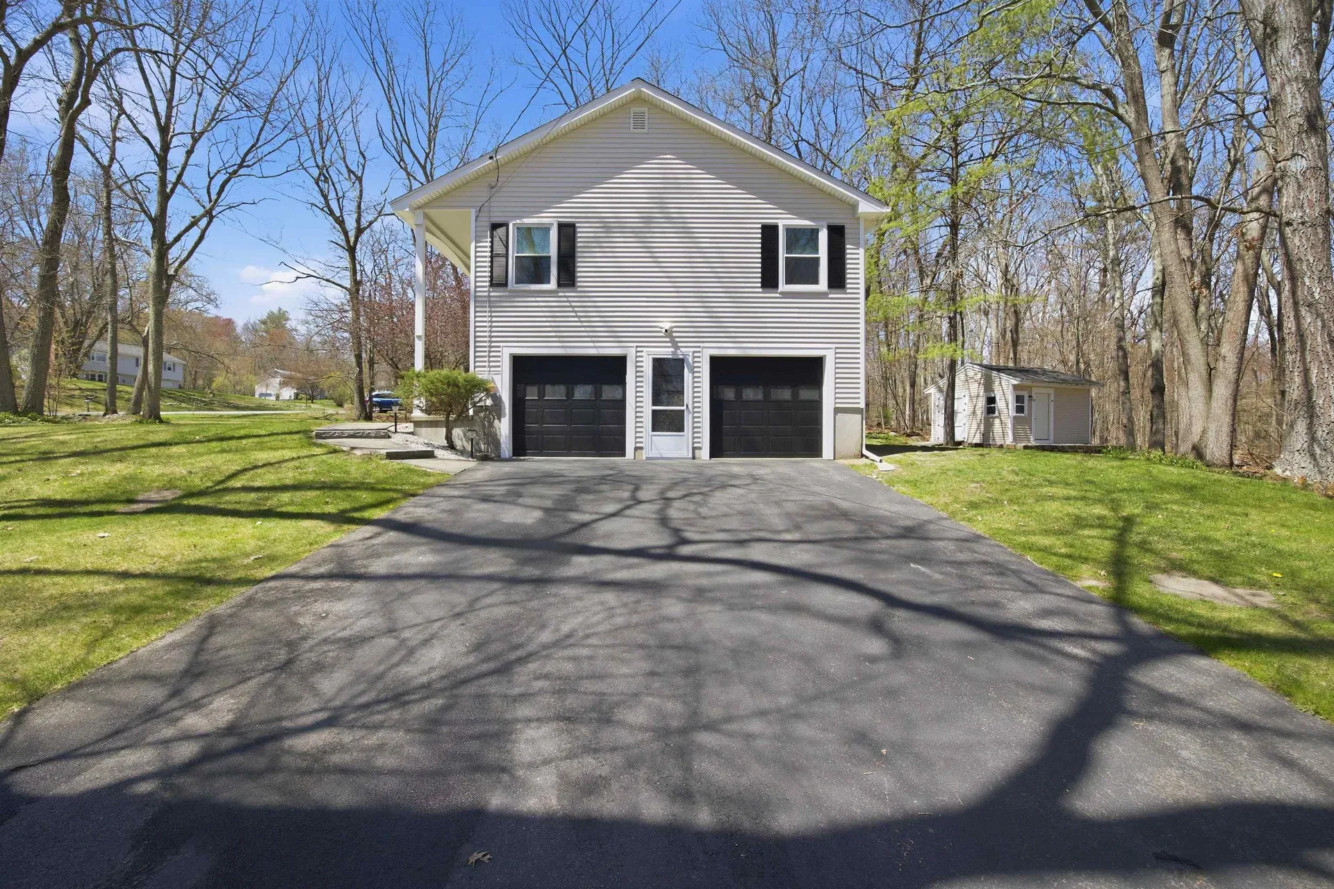 1 Debbie Terrace Derry NH 03038