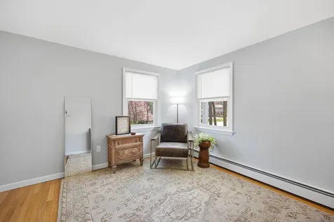 1 Debbie Terrace Derry NH 03038