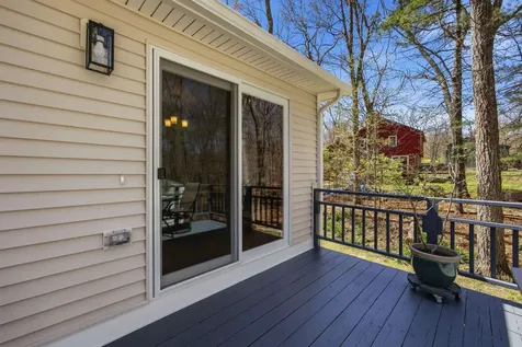 1 Debbie Terrace Derry NH 03038