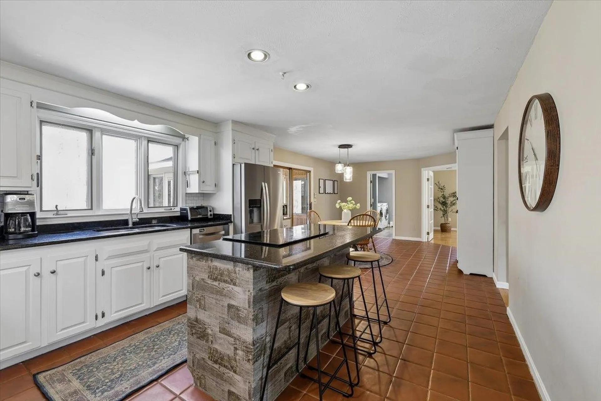 31 Boxwood Road Bedford NH 03110