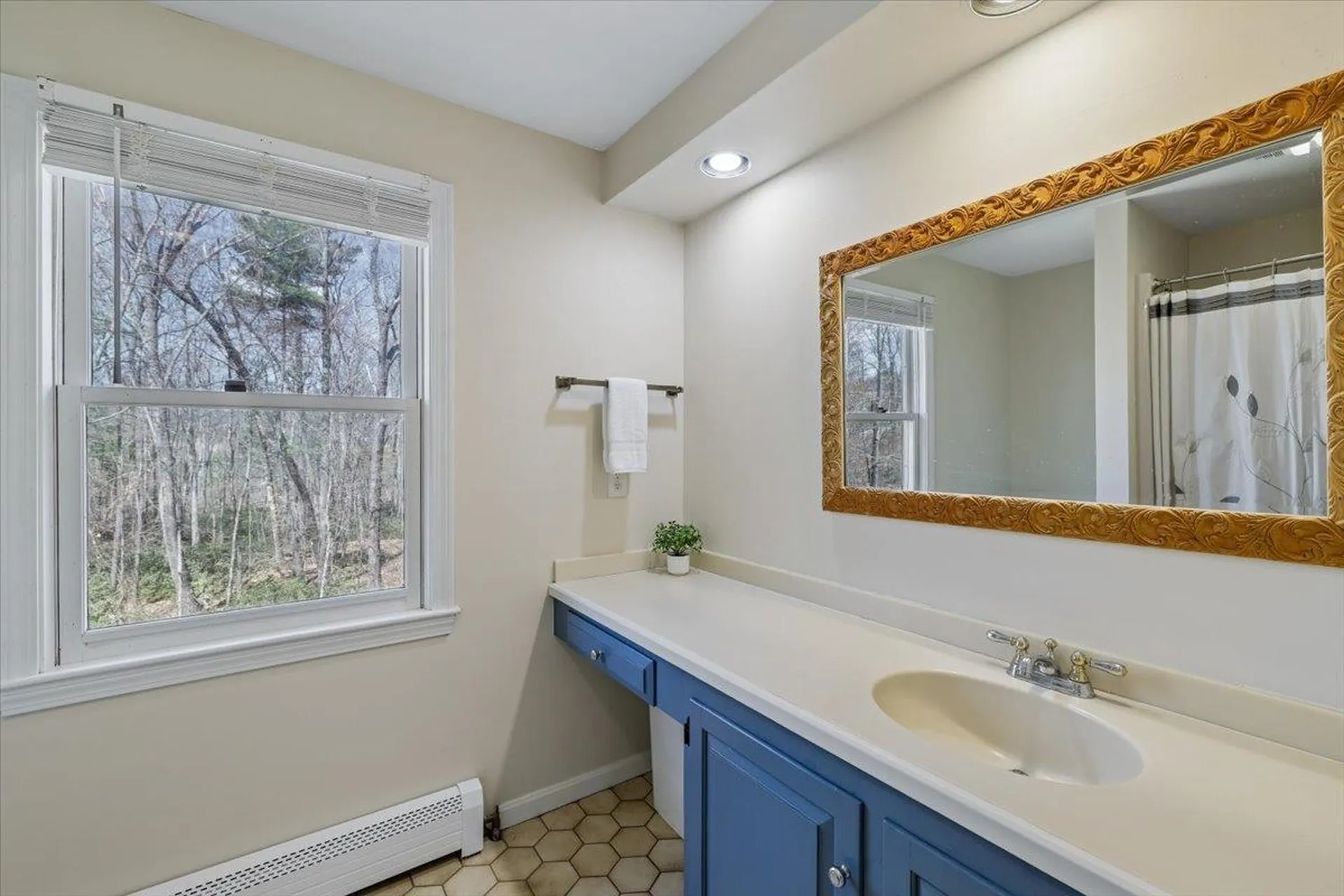31 Boxwood Road Bedford NH 03110