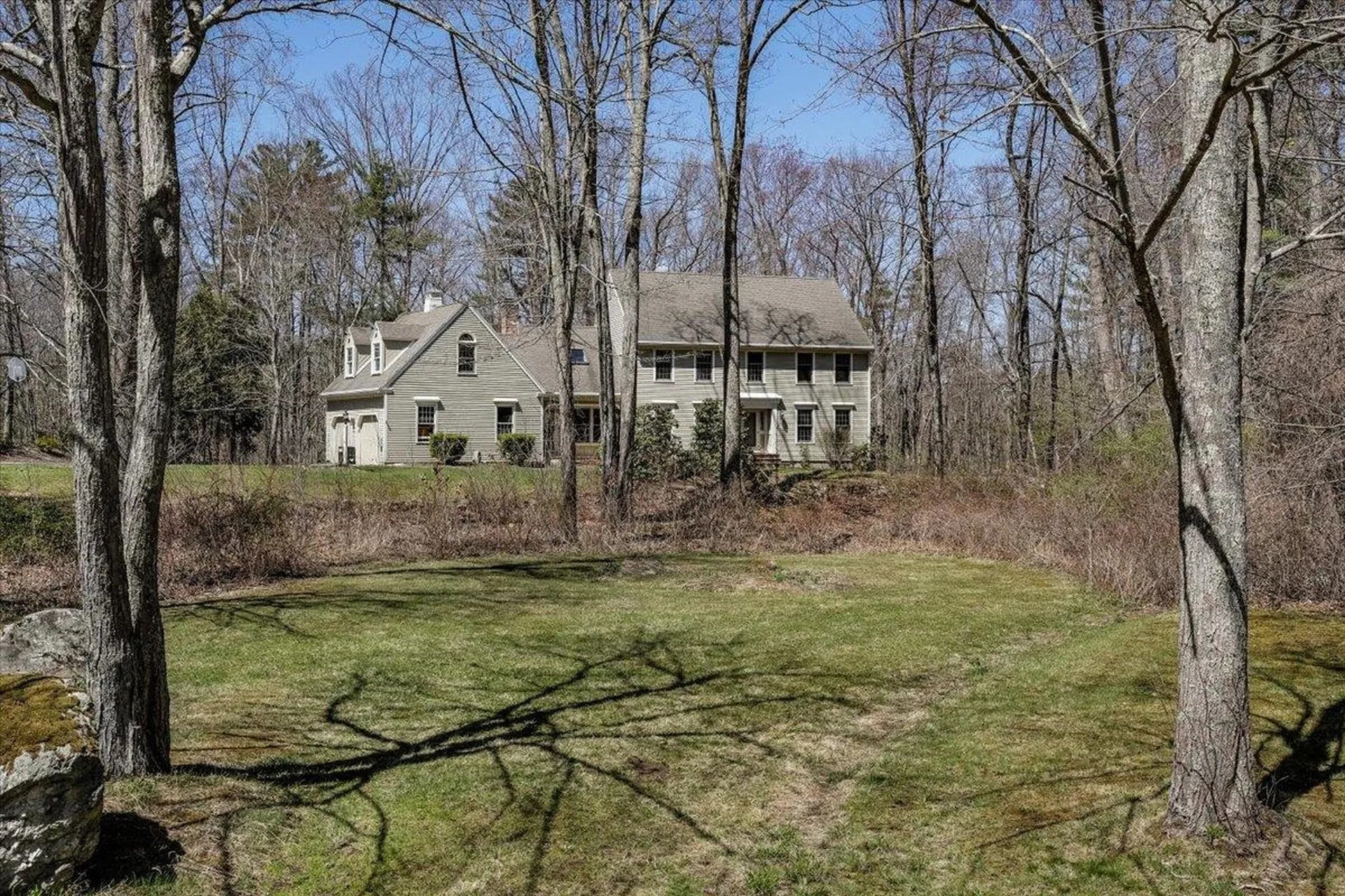 31 Boxwood Road Bedford NH 03110