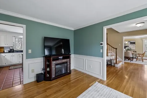 31 Boxwood Road Bedford NH 03110