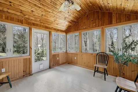 31 Boxwood Road Bedford NH 03110