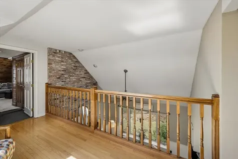 31 Boxwood Road Bedford NH 03110