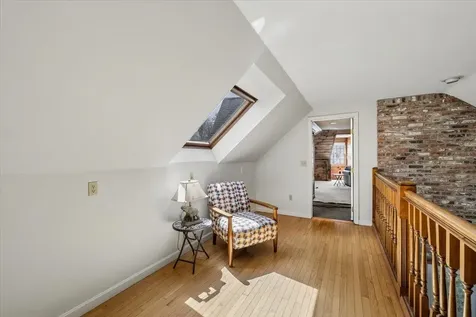 31 Boxwood Road Bedford NH 03110