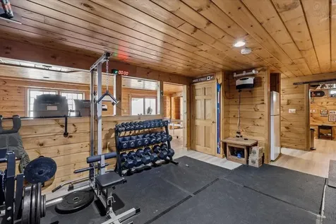 31 Boxwood Road Bedford NH 03110