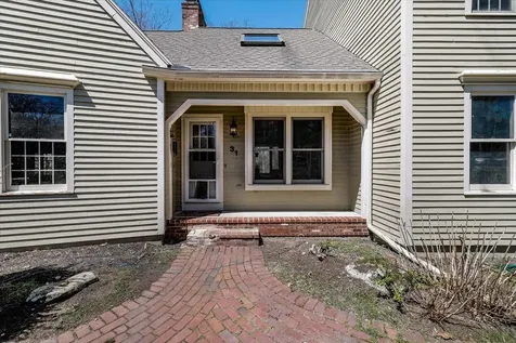 31 Boxwood Road Bedford NH 03110