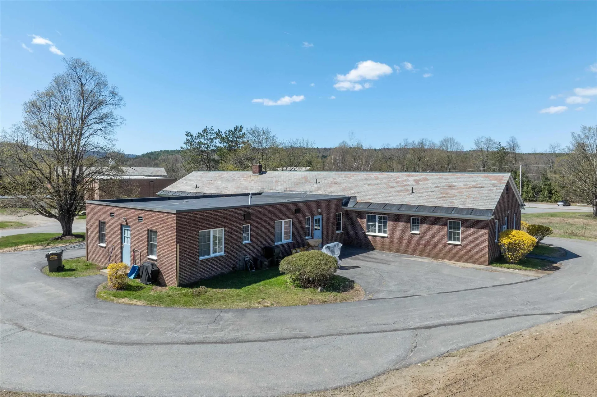 14-15-17-21-25- Westminster Street Rockingham VT 05154
