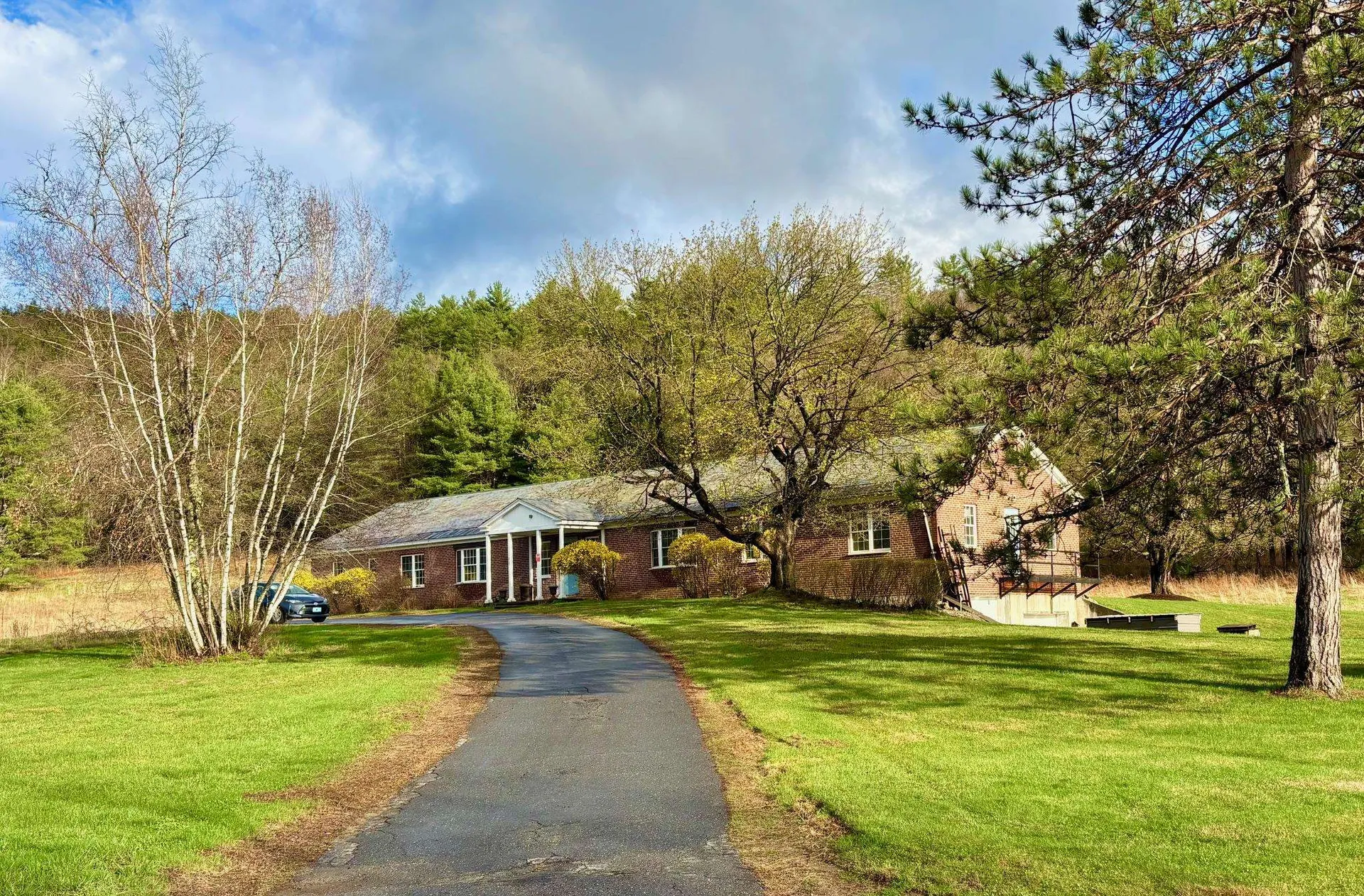 14-15-17-21-25- Westminster Street Rockingham VT 05154