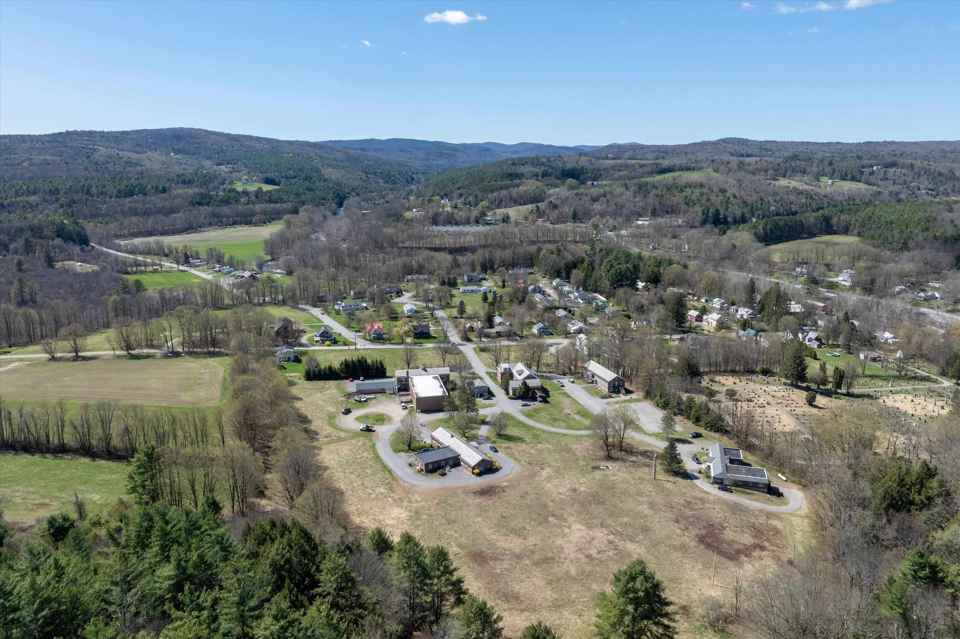 14-15-17-21-25- Westminster Street Rockingham VT 05154