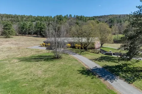 14-15-17-21-25- Westminster Street Rockingham VT 05154