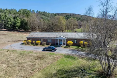 14-15-17-21-25- Westminster Street Rockingham VT 05154
