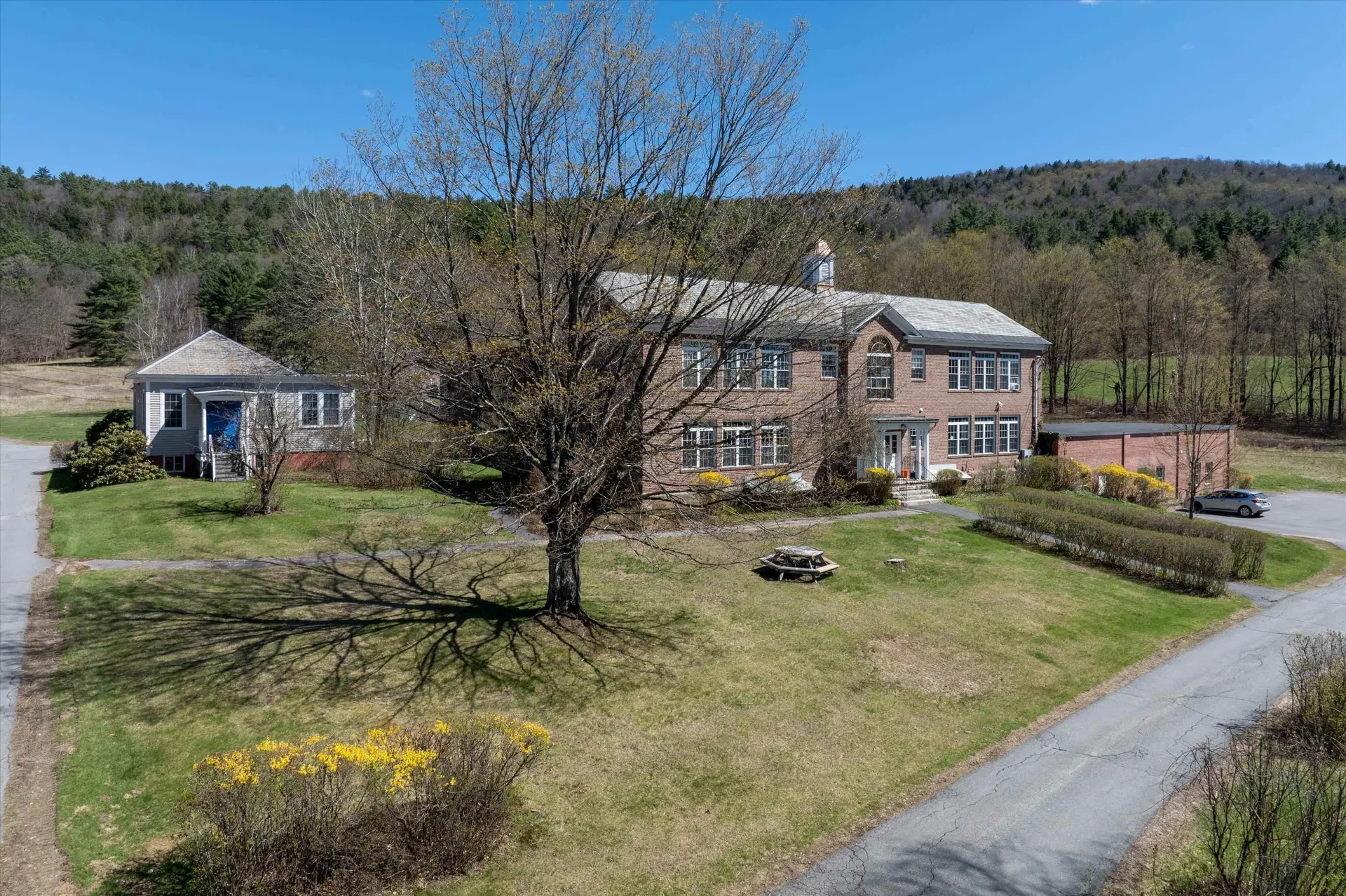 14-15-17-21-25 Westminster Street Rockingham VT 05154