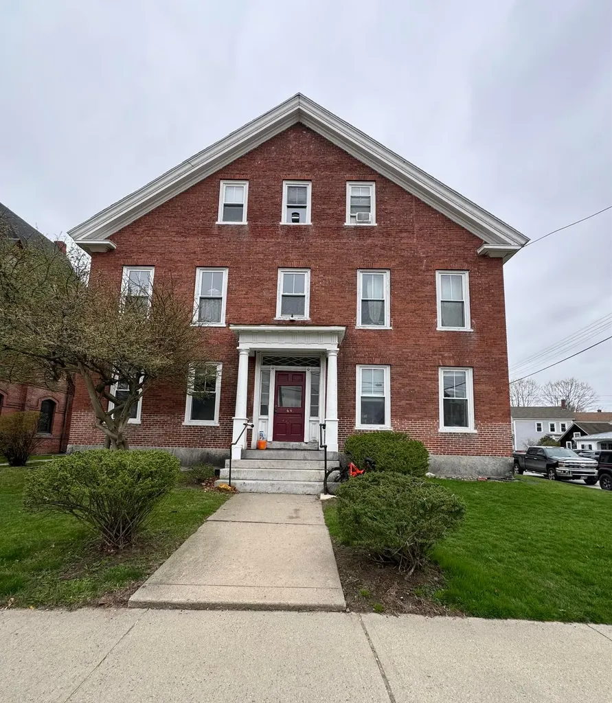 44 Court Street Keene NH 03431