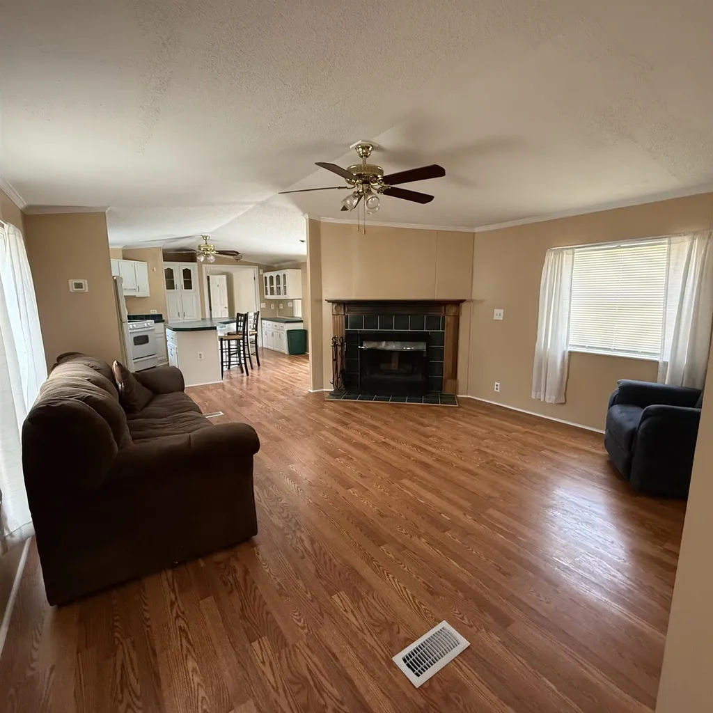 22 Wayne Drive Derry NH 03038