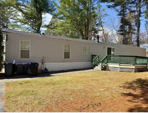 22 Wayne Drive Derry NH 03038