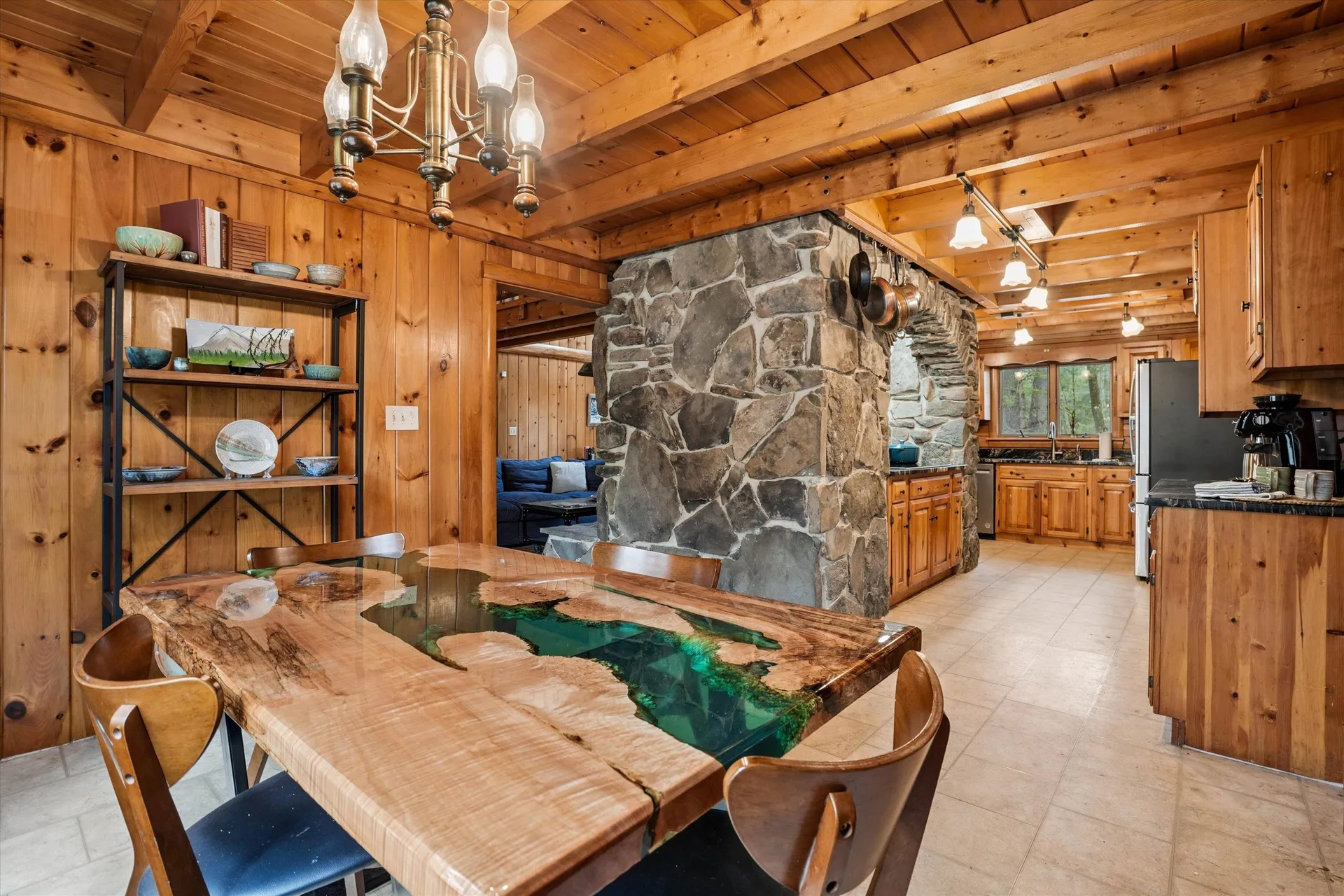 370 Mccurdy Road New Boston NH 03070
