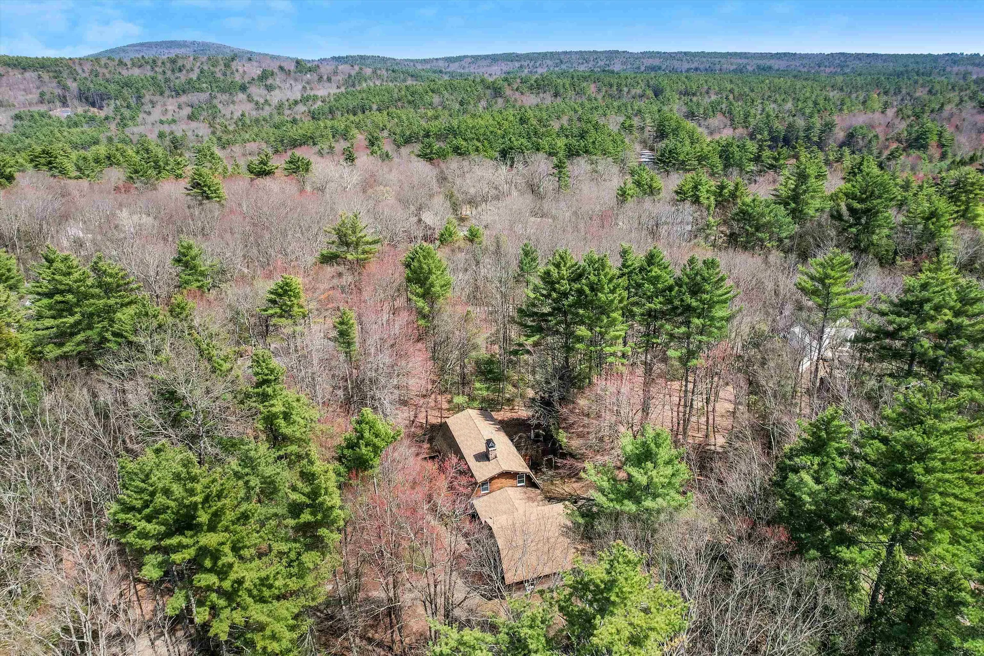 370 Mccurdy Road New Boston NH 03070