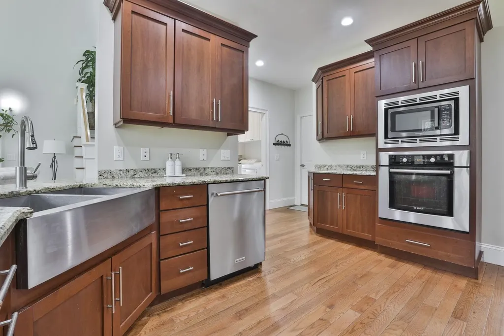 45 Wildwood Drive Brookline NH 03033