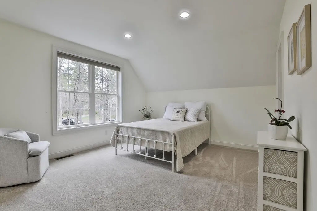 45 Wildwood Drive Brookline NH 03033