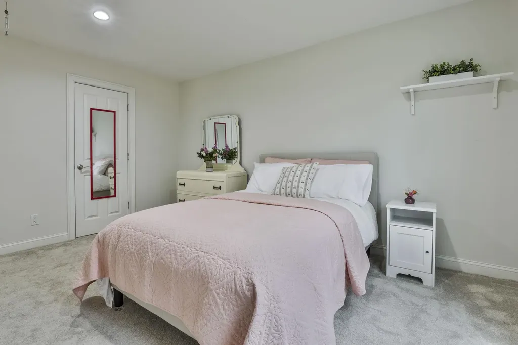 45 Wildwood Drive Brookline NH 03033