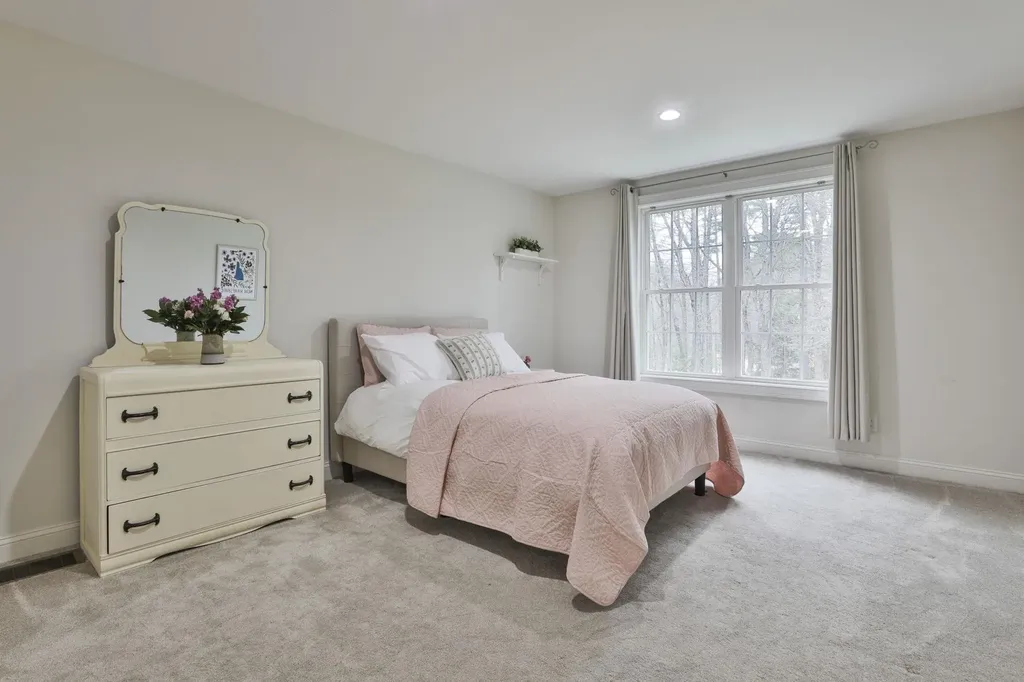 45 Wildwood Drive Brookline NH 03033