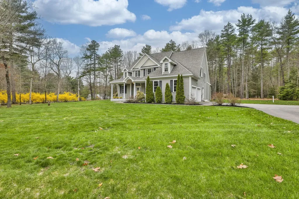 45 Wildwood Drive Brookline NH 03033
