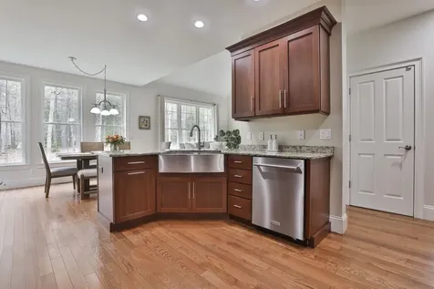 45 Wildwood Drive Brookline NH 03033
