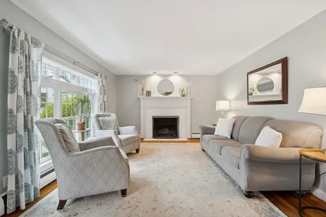 25 Moulton Ridge Road Kensington NH 03833