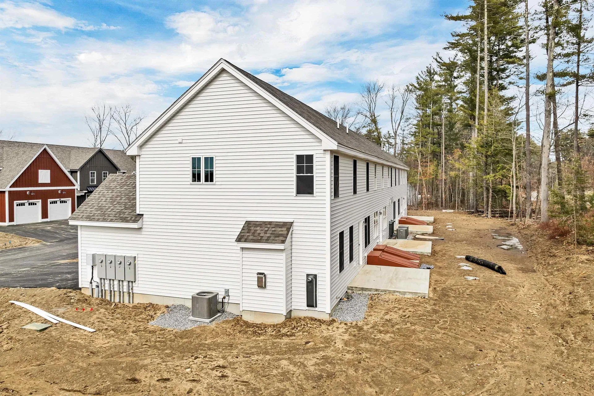 17-D Mustang Drive Litchfield NH 03052