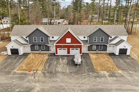 17-D Mustang Drive Litchfield NH 03052