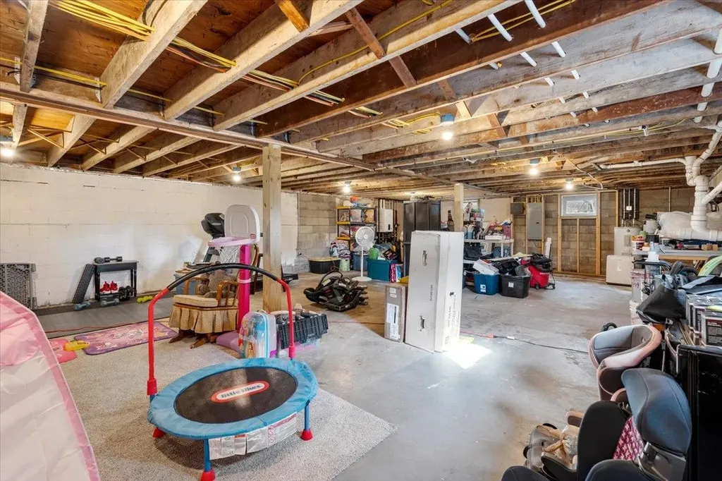 6 Cooper Road Milton VT 05468